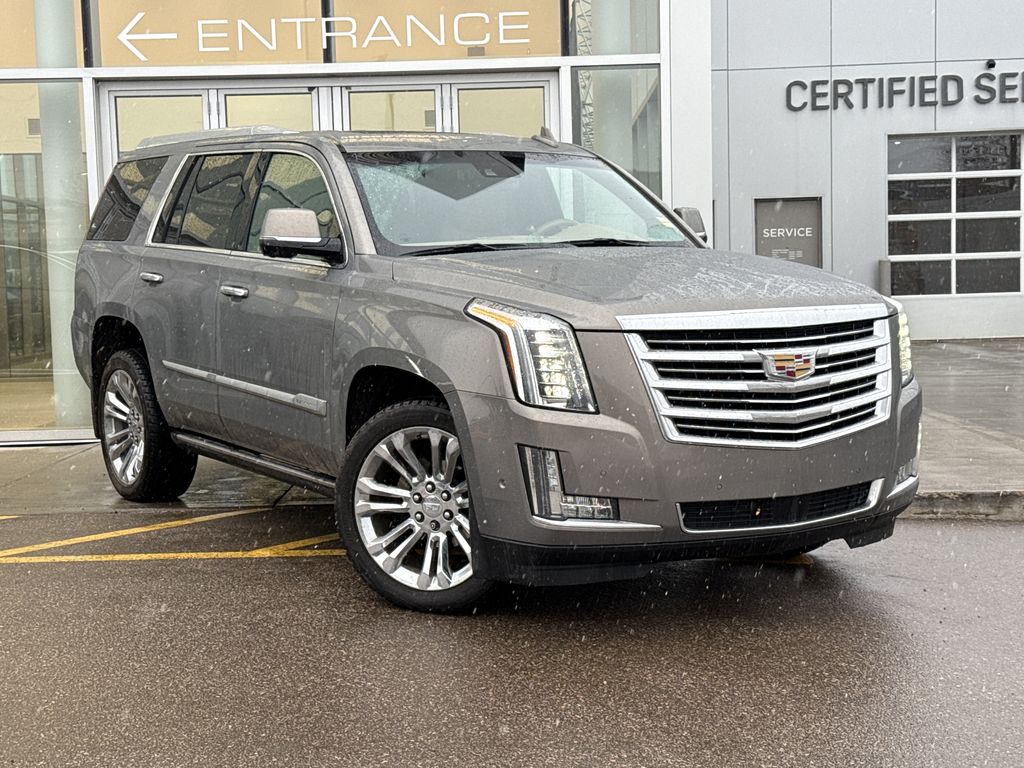 Cadillac Escalade Platinum 4WD